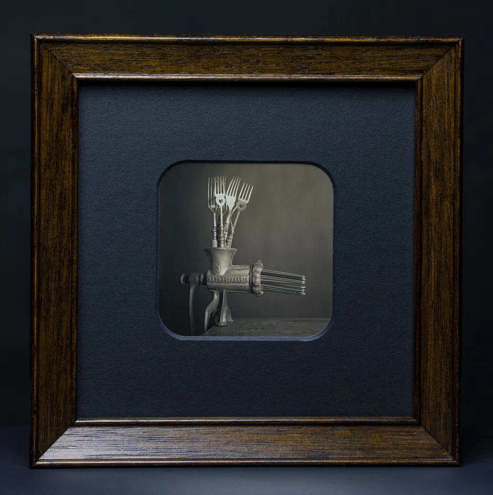 Gerahmte Daguerreotypie: Nagelmaschine.